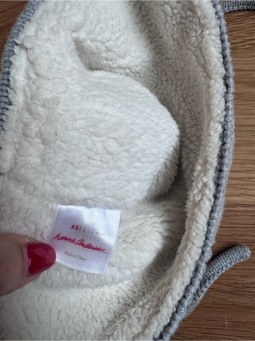 Hanna Andersson Light Gray Knit Bear-Ear Hat with Cream Sherpa Lining - Picture 3 of 4